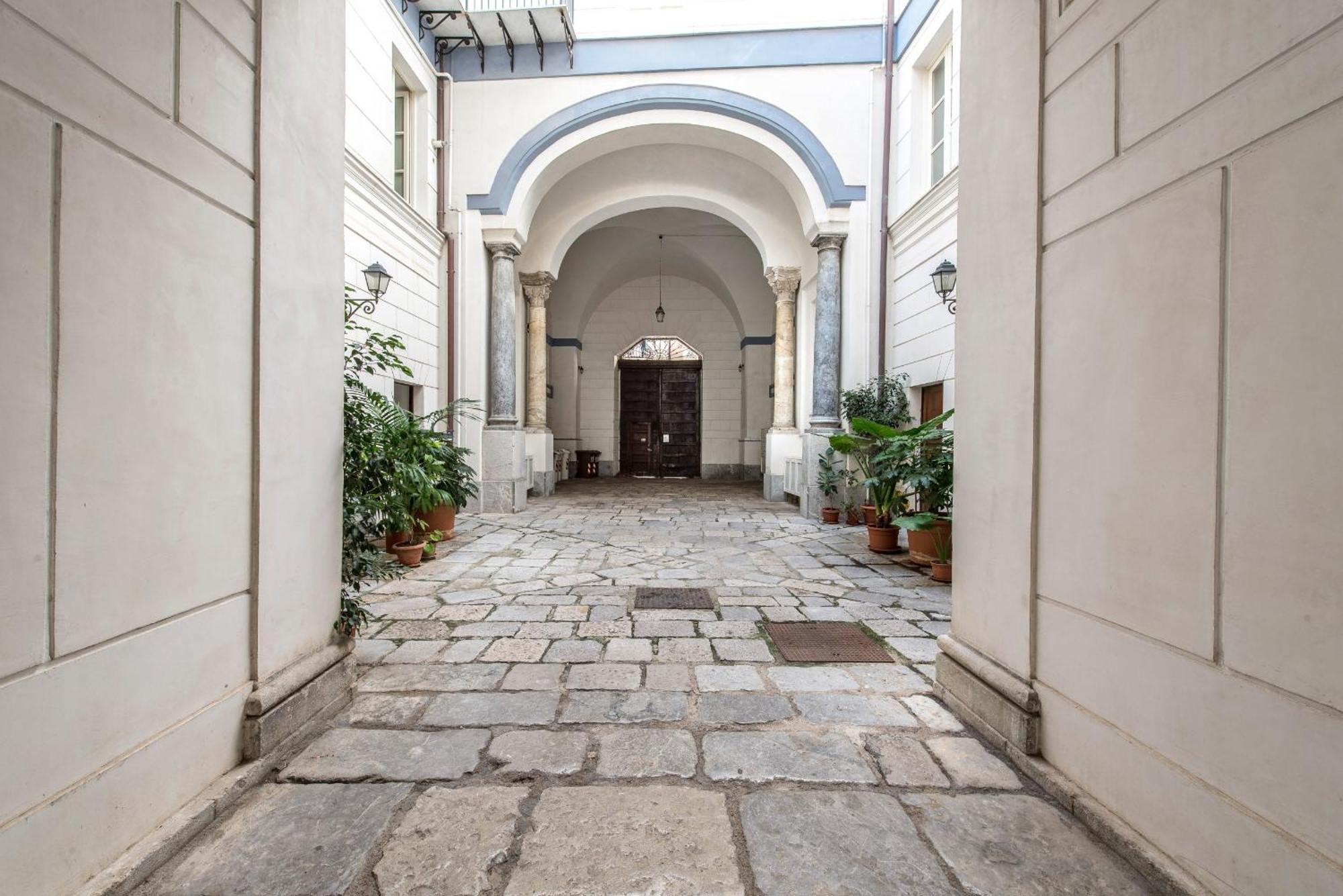 Palazzo Castrofilippo Apartment By Wonderful Italy Palermo Exteriér fotografie